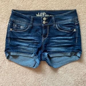 Wallflower jean shorts, lightly distressed, sz 5